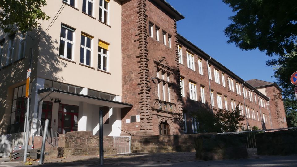 SCHILLERSCHULE/ AUßENSTELLE FELSSTRAßE 2020/21